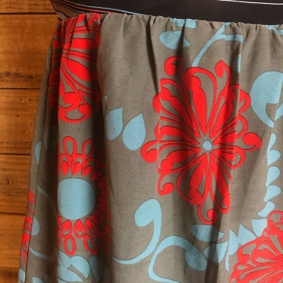 BCBG MaxAzria, floral/geo pattern dress,EUC - Picture 6 of 12